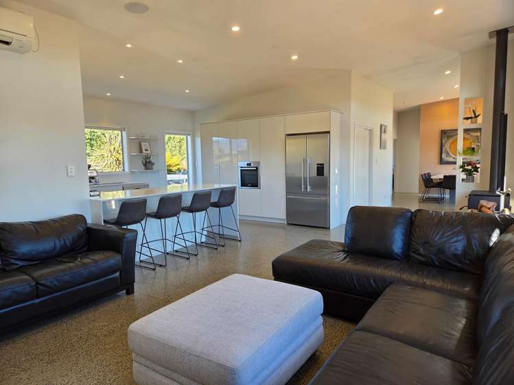 10 Manning Place Lake Tekapo_11