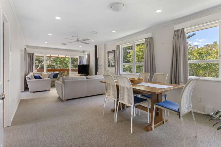 70 Fairclough Road Beach Haven_5