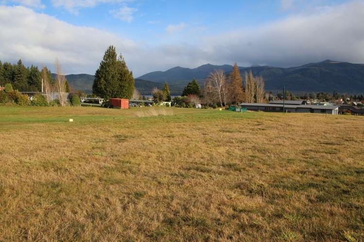 4 Tawera Place Te Anau_2