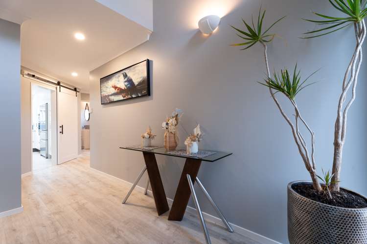 13 Claverton Grove Churton Park_16