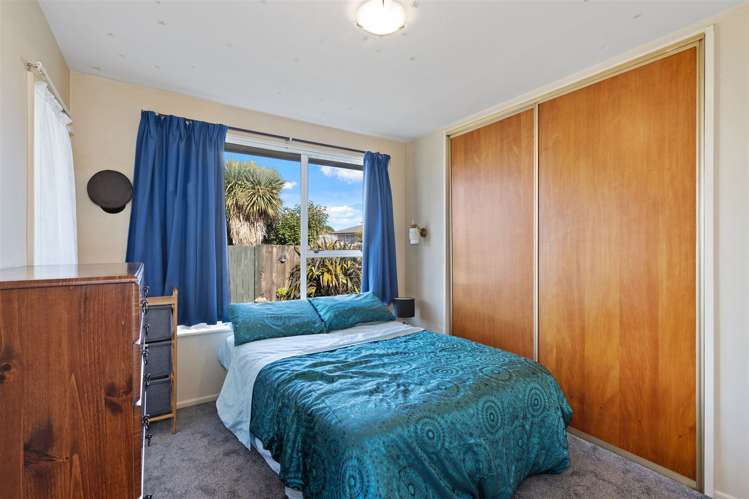 96 Neill Street Hornby_13