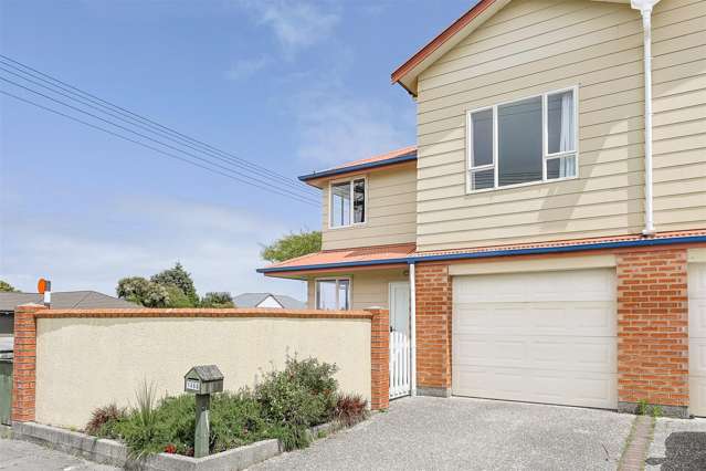 2/146 Derby Street Westport_1