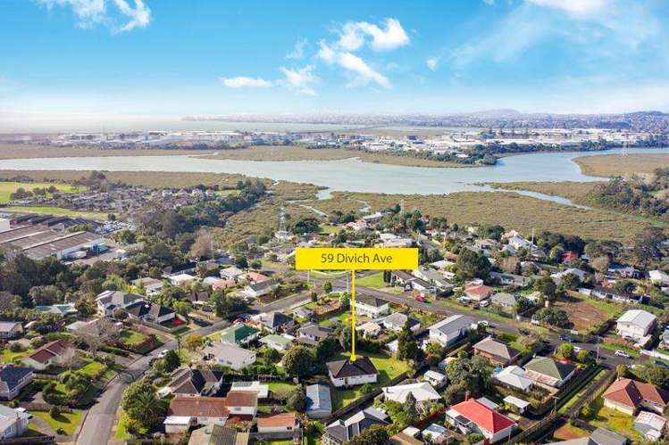 59 Divich Avenue Te Atatu South_23