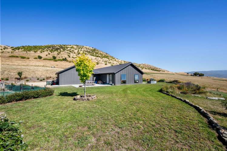 236 Hawksburn Road Nevis_2