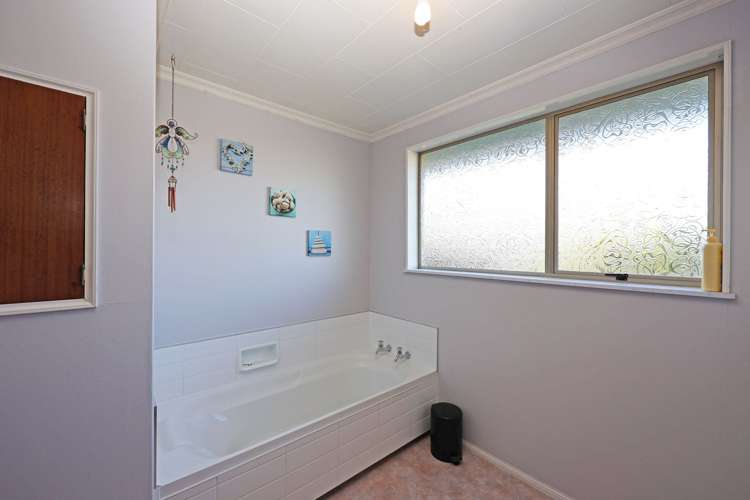 11 Charles Street Weston_17