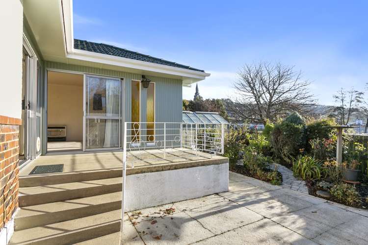 26 Hazel Avenue Caversham_1