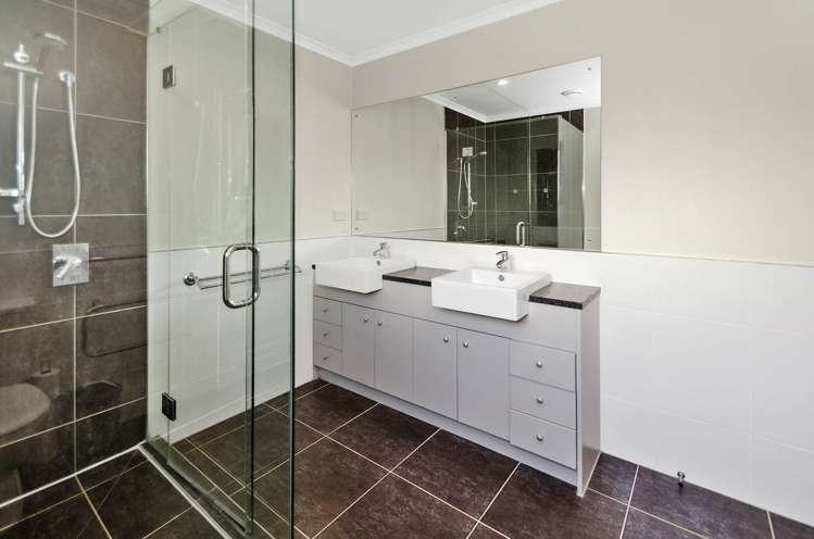 113 Broomfields Road Whitford_10