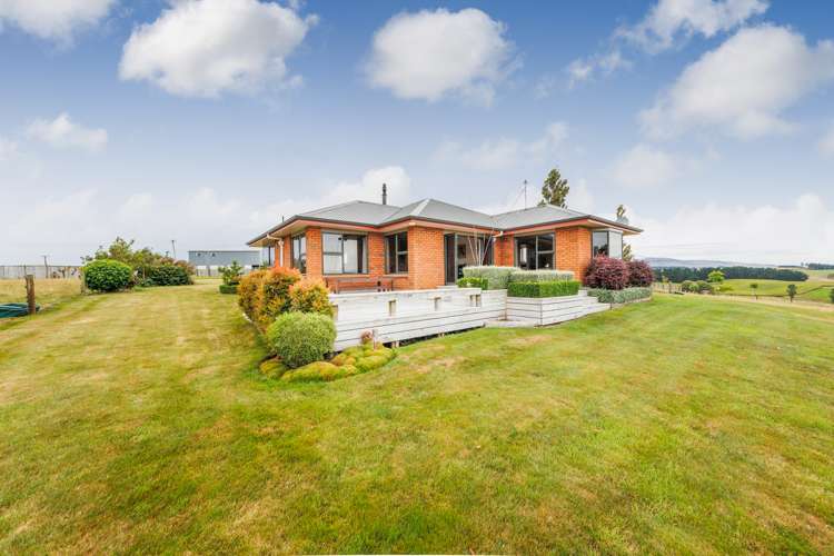 158 Finnis Road Pohangina_0