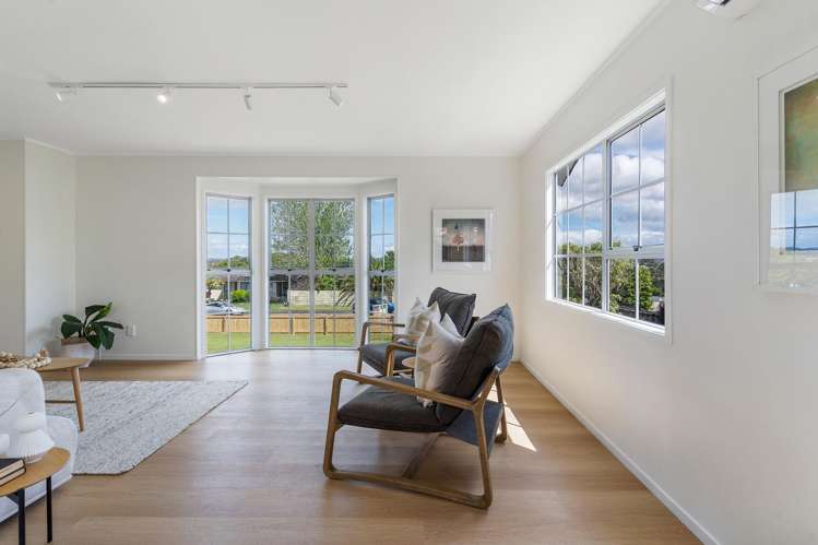 5 Moxham Grove Massey_11