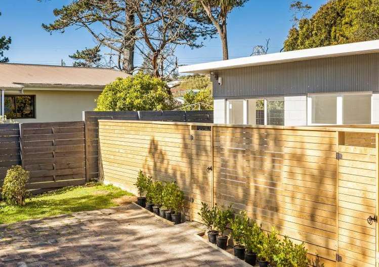 4/10A Maclaurin Street Blockhouse Bay_3