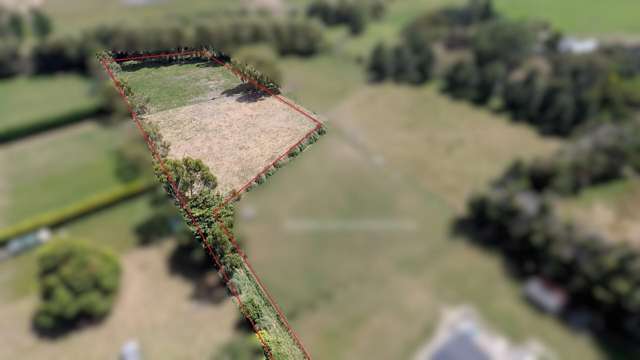 Rare 2-acre (approx.) section no covenants!