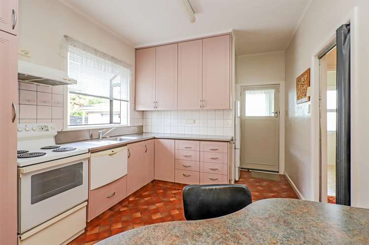 1006 Gordon Road Raureka_6