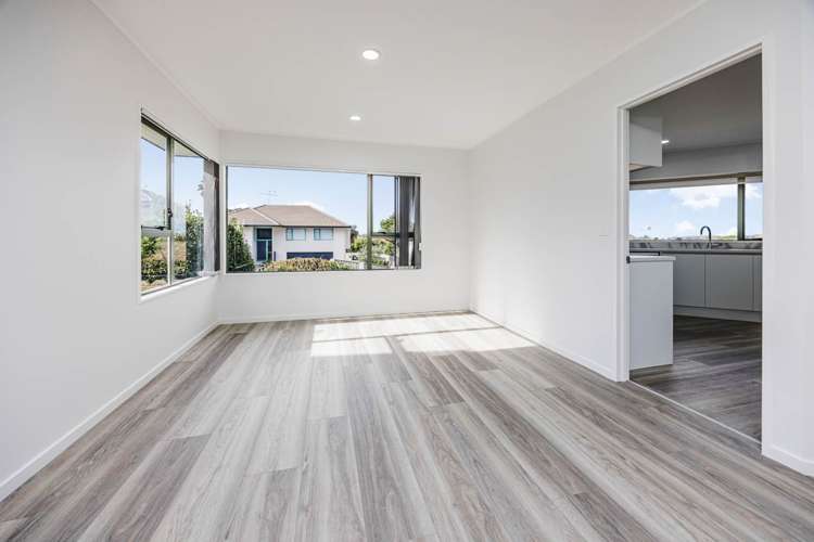 2/14 Kells Place Botany Downs_13