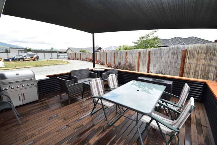 15 Lakeland Avenue Twizel_12