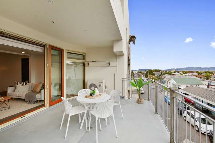 5/46 Bay Street Petone_8