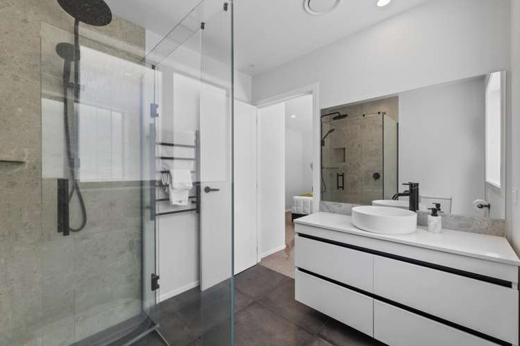 40 Barrett Road Whalers Gate_15