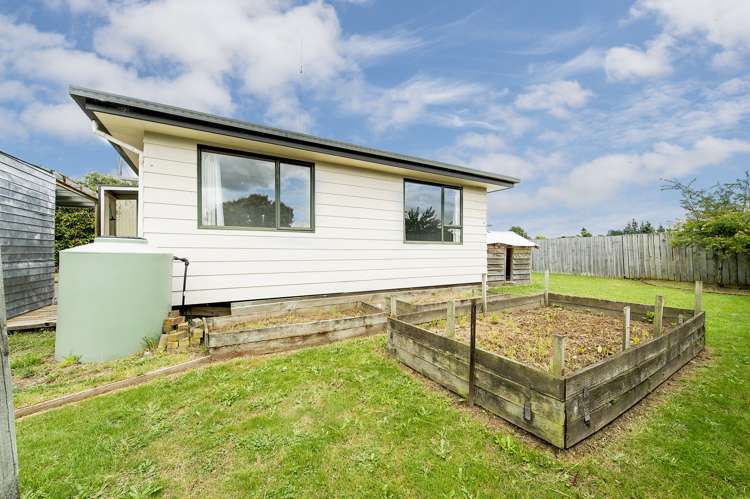 39 Cross Street Marchwiel_17