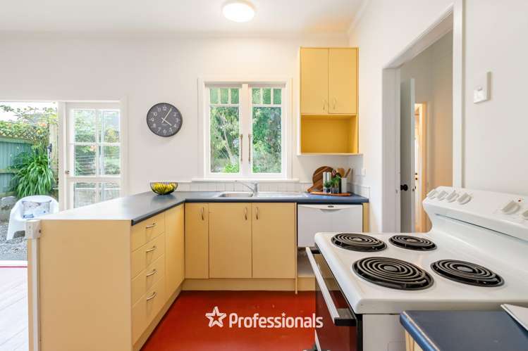 28 Miro Street Eastbourne_11