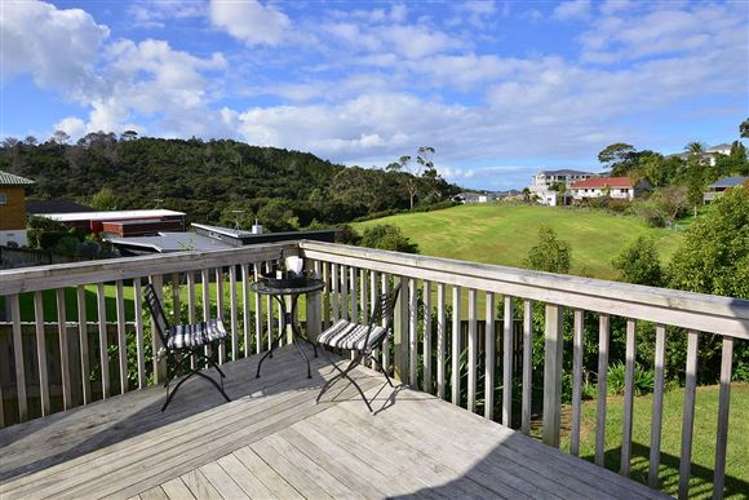 125 Roberta Crescent Orewa_19