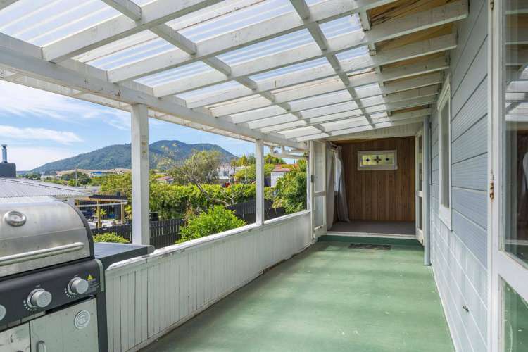 22 Hinemoa Avenue Taupo_17