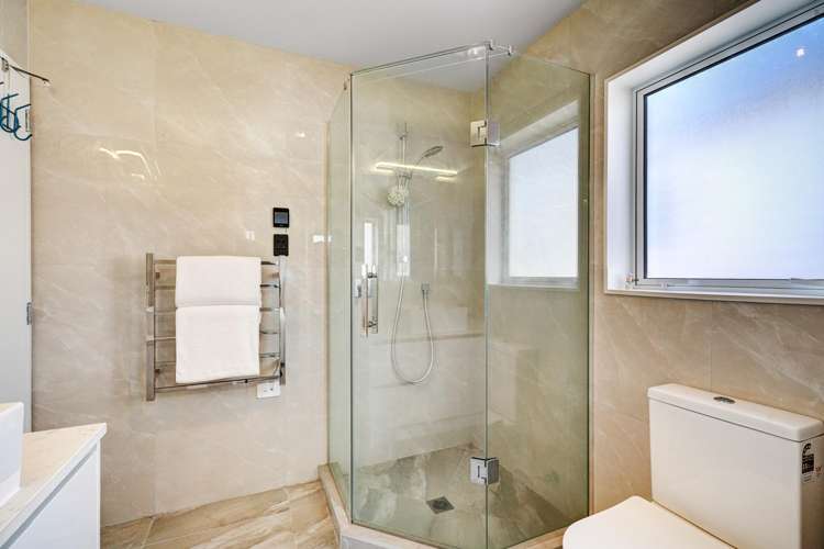 61 Tir Conaill Avenue Flat Bush_39