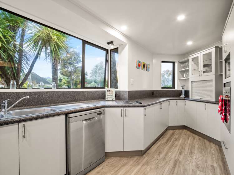 63 Glenbrook Drive Mosgiel_6