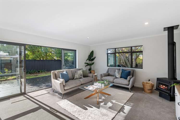 27 Reginald Street Burwood_7