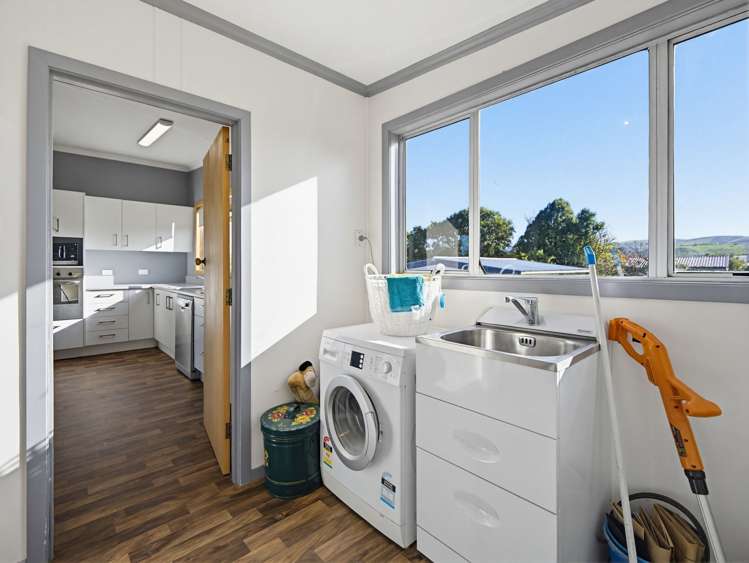 10 Keatoa Terrace Owaka_18