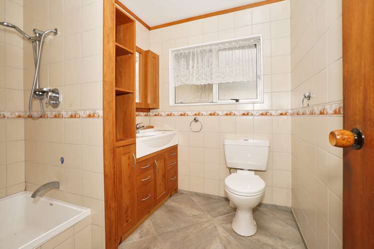 44 Enfield Street Nawton_19