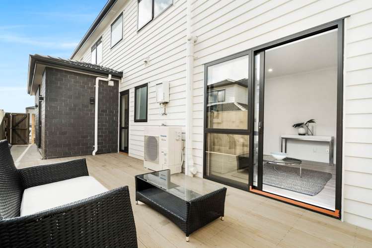 16 Hermes Road Flat Bush_19