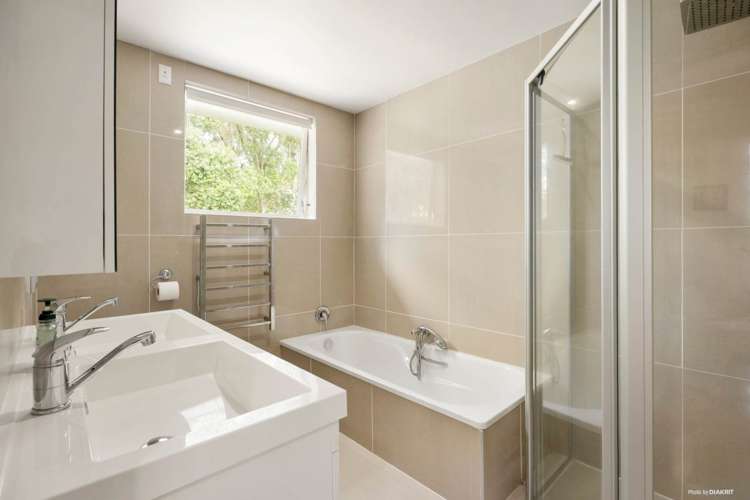 14 Tokai Place Glen Eden_21