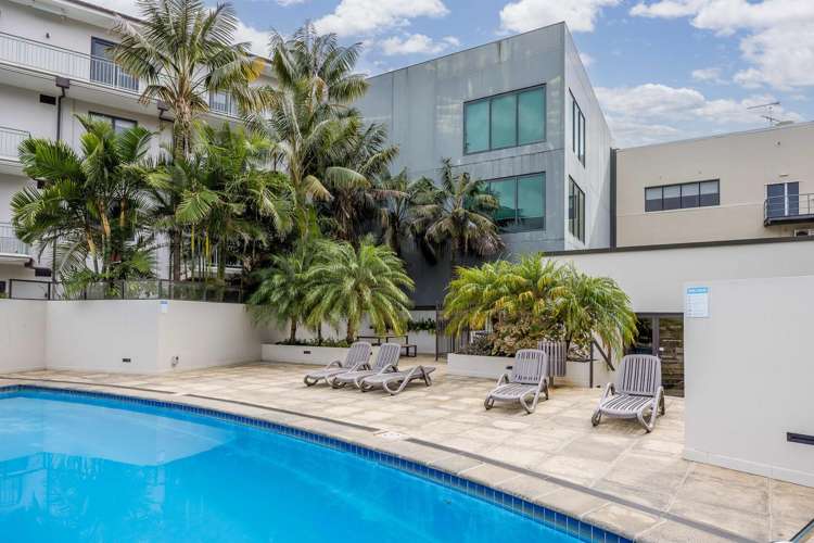 4E/16 Market Place City Centre_15