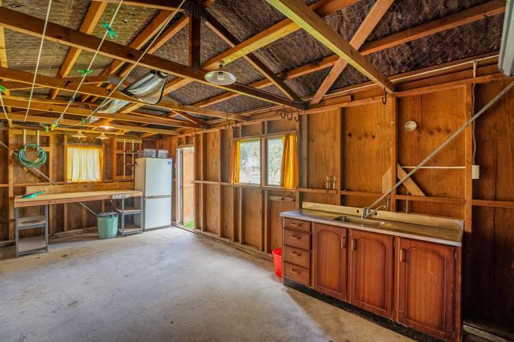 17 Crown Reef Pauanui_21