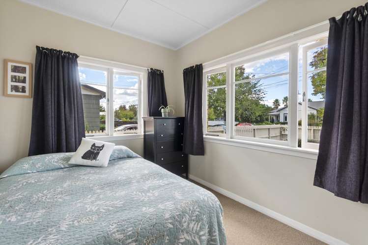 9a Saint Olpherts Avenue Hamilton East_11