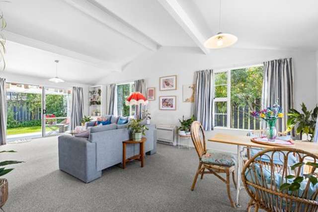 16A Newbourne Crescent Redwoodtown_1