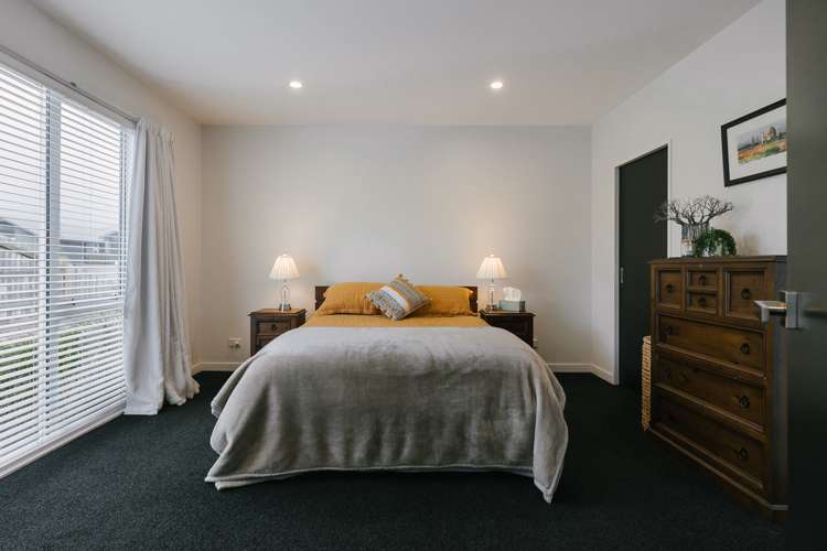 10 Monaco Grove Fitzherbert_13