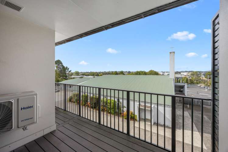 3z/1 Wadier Place Henderson_9