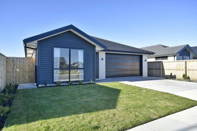 3 Woodford Avenue Woodend_18