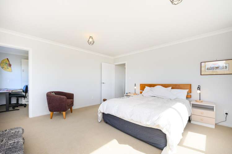 17 Marine Parade Foxton Beach_18