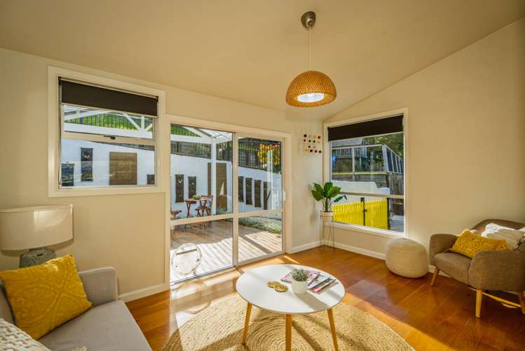 8 Days Road Lyttelton_6