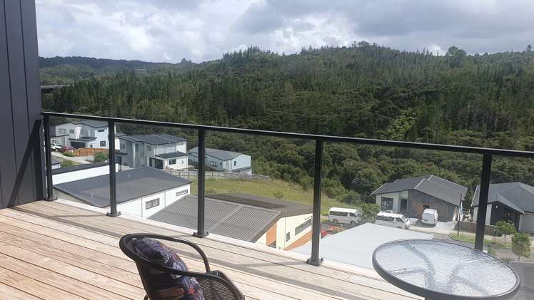 6/3 Kawau Close Orewa_1