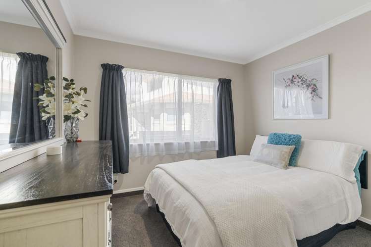 6 Downing Place Welcome Bay_16