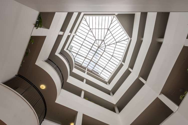 109/107 Thorndon Quay Pipitea_13