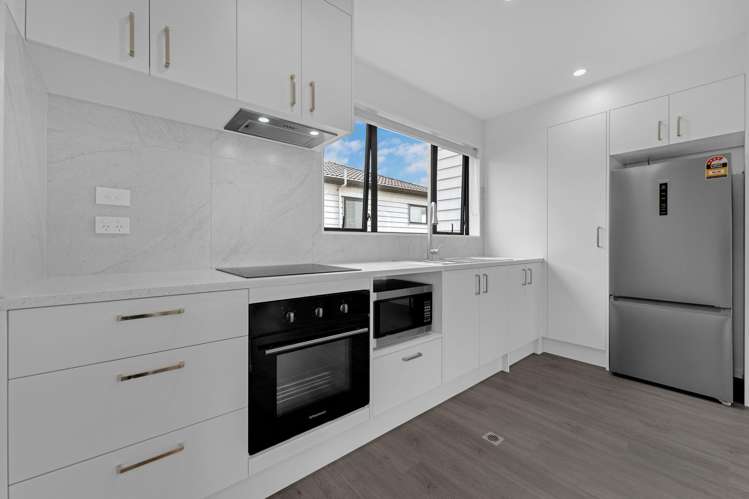 7/45 Dale Crescent Pakuranga_2