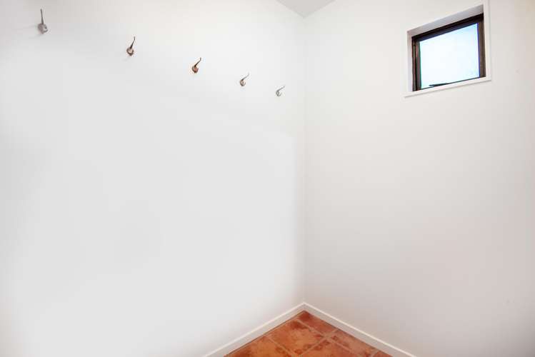 57b Sheridan Terrace Johnsonville_18