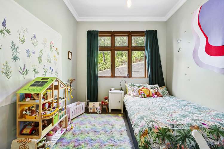 8 Harland Street Brooklyn_11