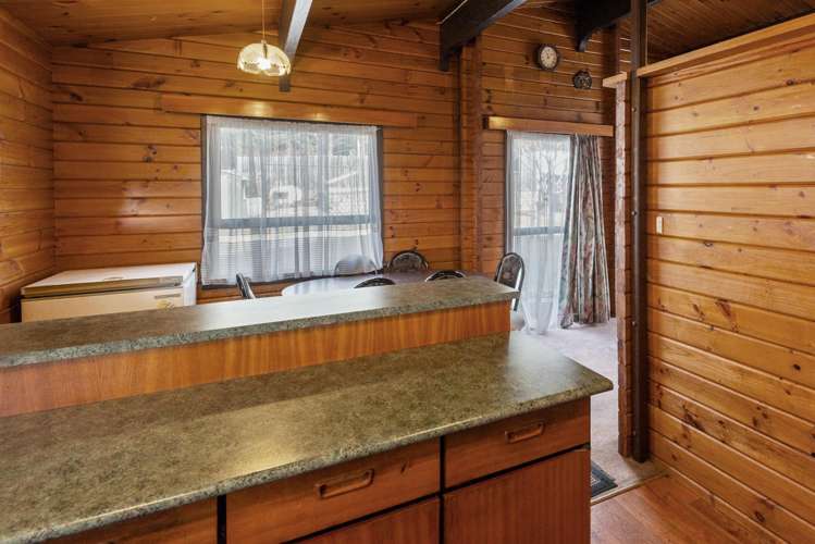 34 Black Peak Road Omarama_17