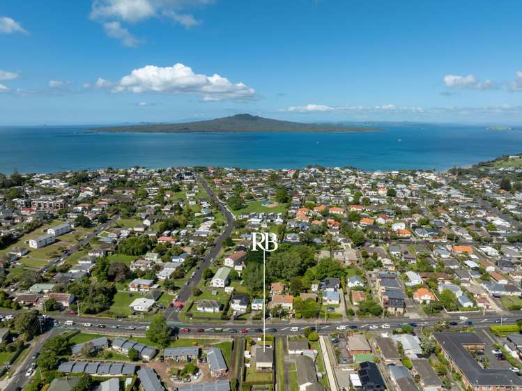 103 Lake Road Belmont_11