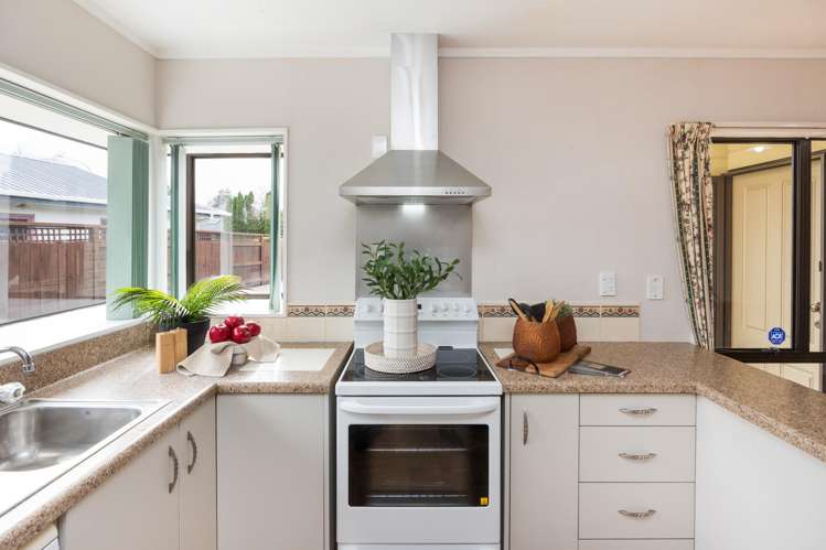 57 Clarke Avenue Highbury_11