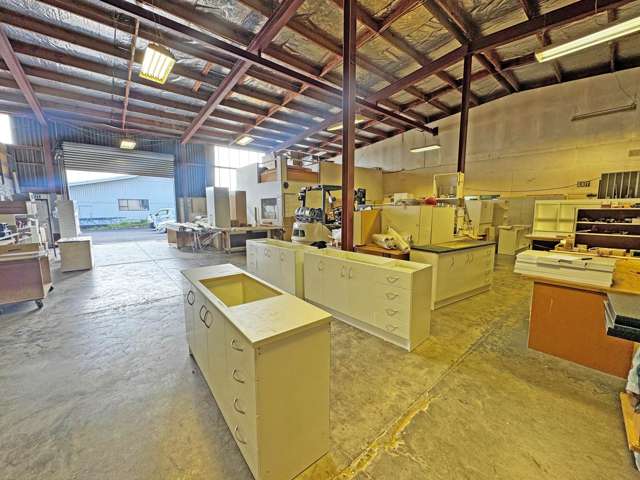 Unit  A/8 Monier Place Mt Wellington_4